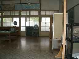 月小学校・教室、木造校舎・廃校、愛知県
