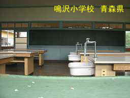 鳴沢小学校、青森県の廃校・木造校舎