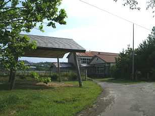 尾別小学校、青森県の木造校舎・廃校