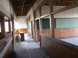 双潟小学校・二階廊下2、福島県の木造校舎・廃校