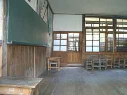 喰丸小学校・教室内部、木造校舎・廃校、福島県