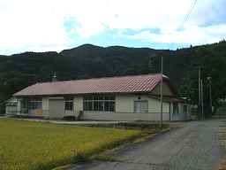 江川小学校高陦分校・裏側、廃校、福島県