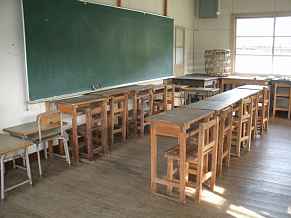 黒川小学校・北校舎教室、木造校舎・廃校、兵庫県