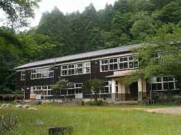 奥上林幼稚園、京都府の木造校舎・廃校