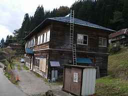 中土小中学校、長野県の木造校舎・廃校
