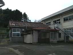 桐島小学校・給食室、木造校舎・廃校、新潟県