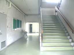 桐島小学校・階段、木造校舎・廃校、新潟県