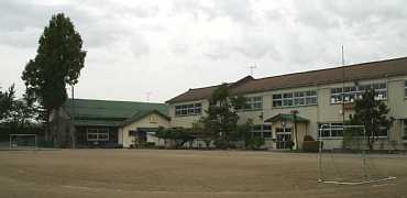 加茂西小学校、木造校舎・廃校、新潟県