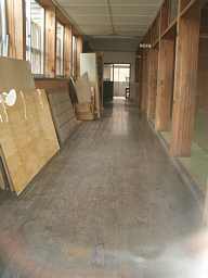 下名立小学校・廊下、木造校舎・廃校、新潟県