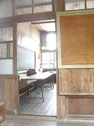 勝坂小学校・教室、木造校舎・廃校、静岡県
