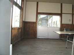 西番小学校・教室、木造校舎・廃校、富山県