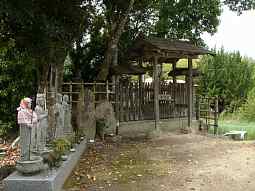 西国霊場記　十二妃の墓