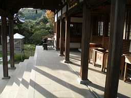２４番「安養寺」境内、小豆島歩き遍路