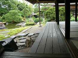 渡邉邸庭園。関川村。イザベラ・バードの道