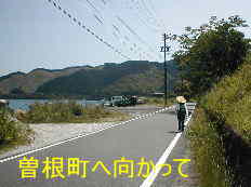 曽根町へ向かって、「甫母峠」熊野古道・伊勢路を歩く