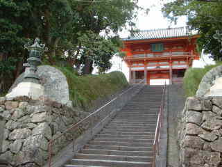 道成寺山門、熊野古道・紀伊路を歩く