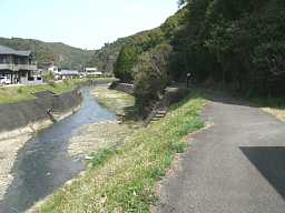 川沿い、熊野古道「大辺路」を歩いた紀行文