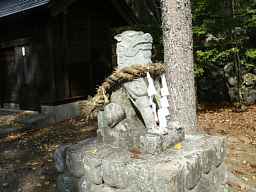 切久保諏訪神社の狛犬、塩の道