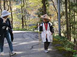 子供遍路、塩の道祭り・小谷村