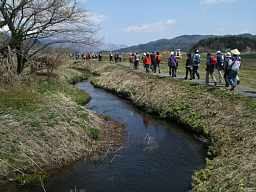 塩の道まつり　姫川源流の川沿い